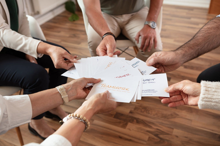 494A7705_start-karten_768x512